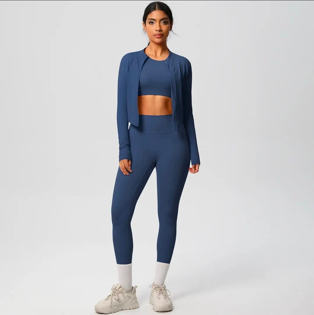 Women's 3-Piece Seamless Workout Set - Long Sleeve Zip Jacket, Crop Top & Leggings | Athletic Activewear