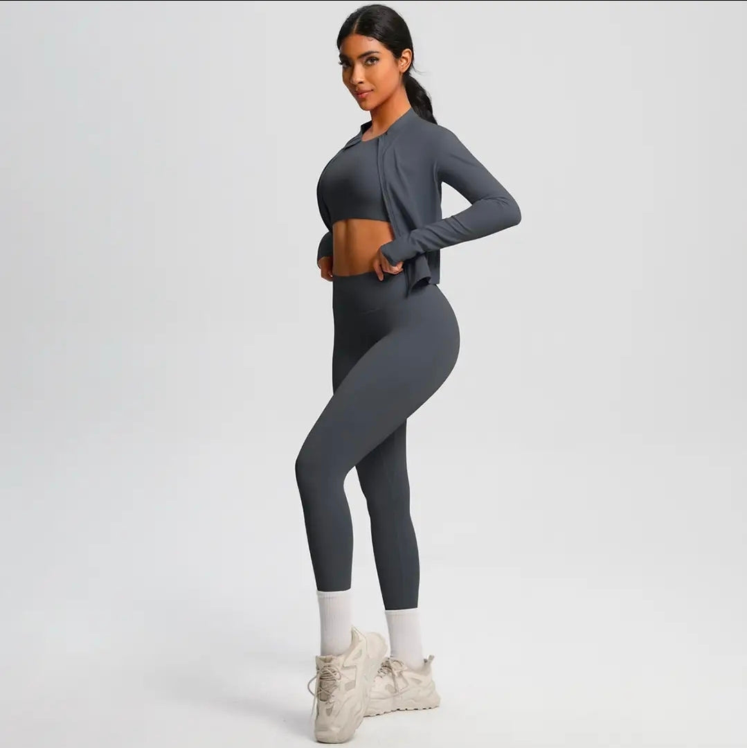 Women's 3-Piece Seamless Workout Set - Long Sleeve Zip Jacket, Crop Top & Leggings | Athletic Activewear