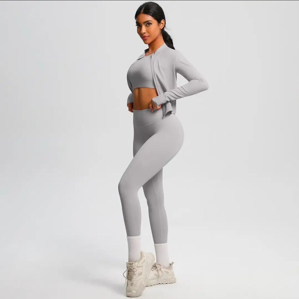 Women's 3-Piece Seamless Workout Set - Long Sleeve Zip Jacket, Crop Top & Leggings | Athletic Activewear